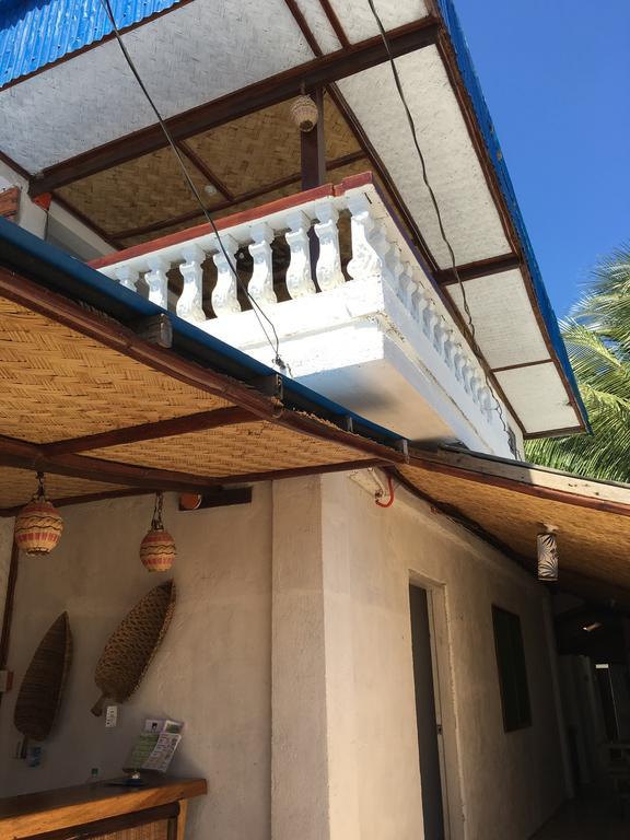 科隆 蒙特马尔快捷旅馆酒店 外观 照片